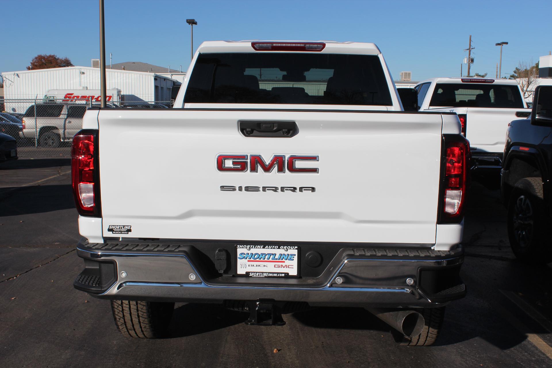 2025 GMC Sierra 3500 HD Vehicle Photo in AURORA, CO 80012-4011