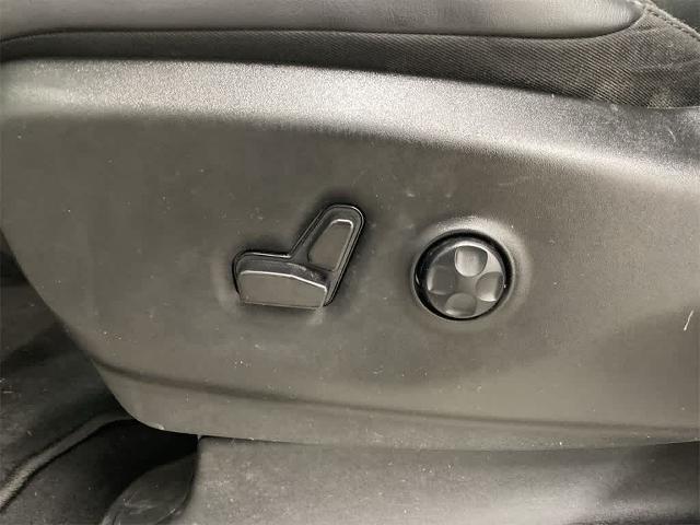 2023 Chrysler Pacifica Vehicle Photo in PORTLAND, OR 97225-3518