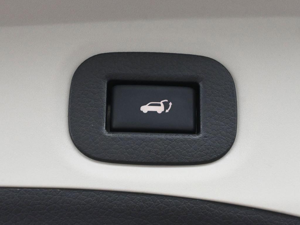2020 Nissan Rogue Vehicle Photo in Cedar Rapids, IA 52402