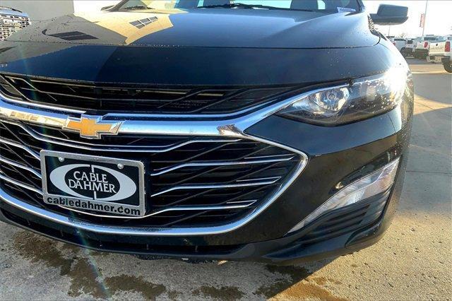 2022 Chevrolet Malibu Vehicle Photo in TOPEKA, KS 66609-0000