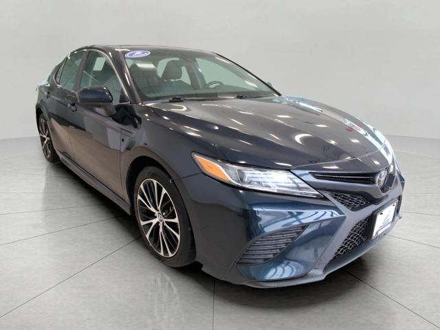 2018 Toyota Camry Vehicle Photo in Green Bay, WI 54304