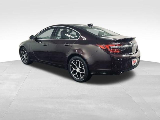 2017 Buick Regal Vehicle Photo in MEDINA, OH 44256-9631