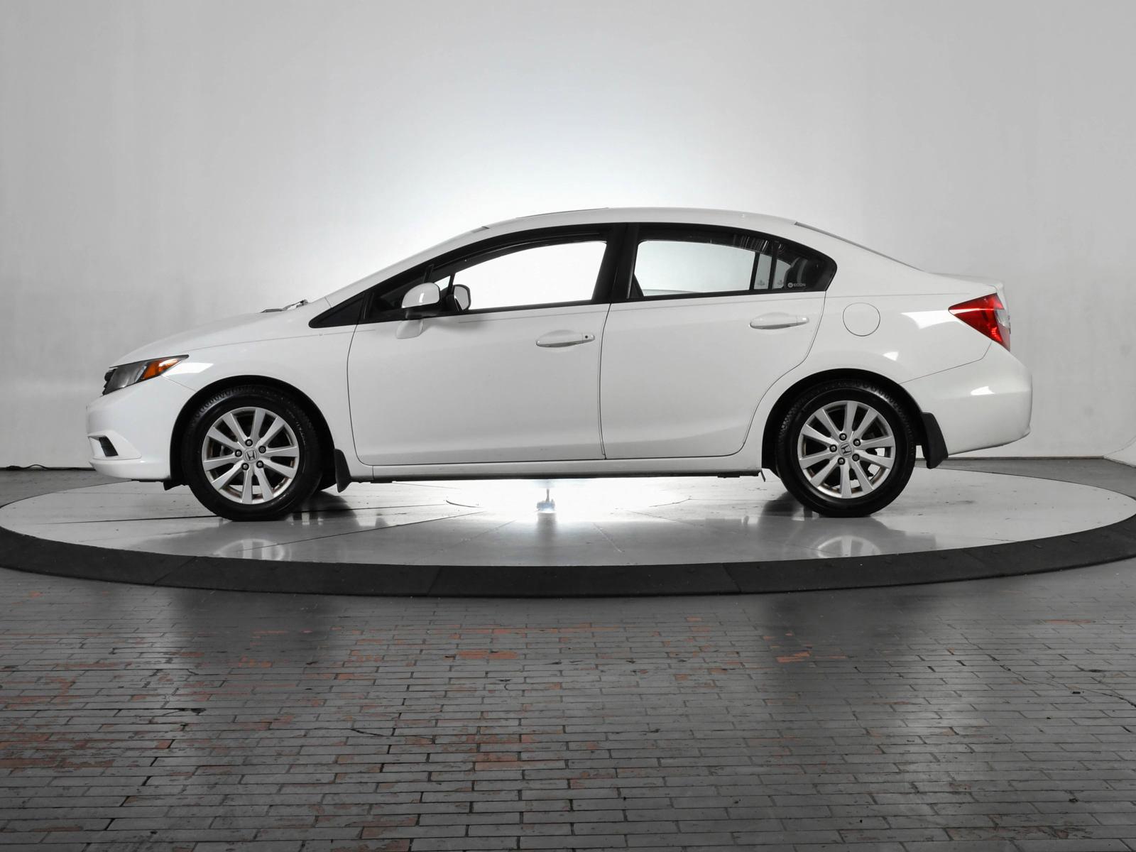 2012 Honda Civic Sedan Vehicle Photo in DALLAS, TX 75235