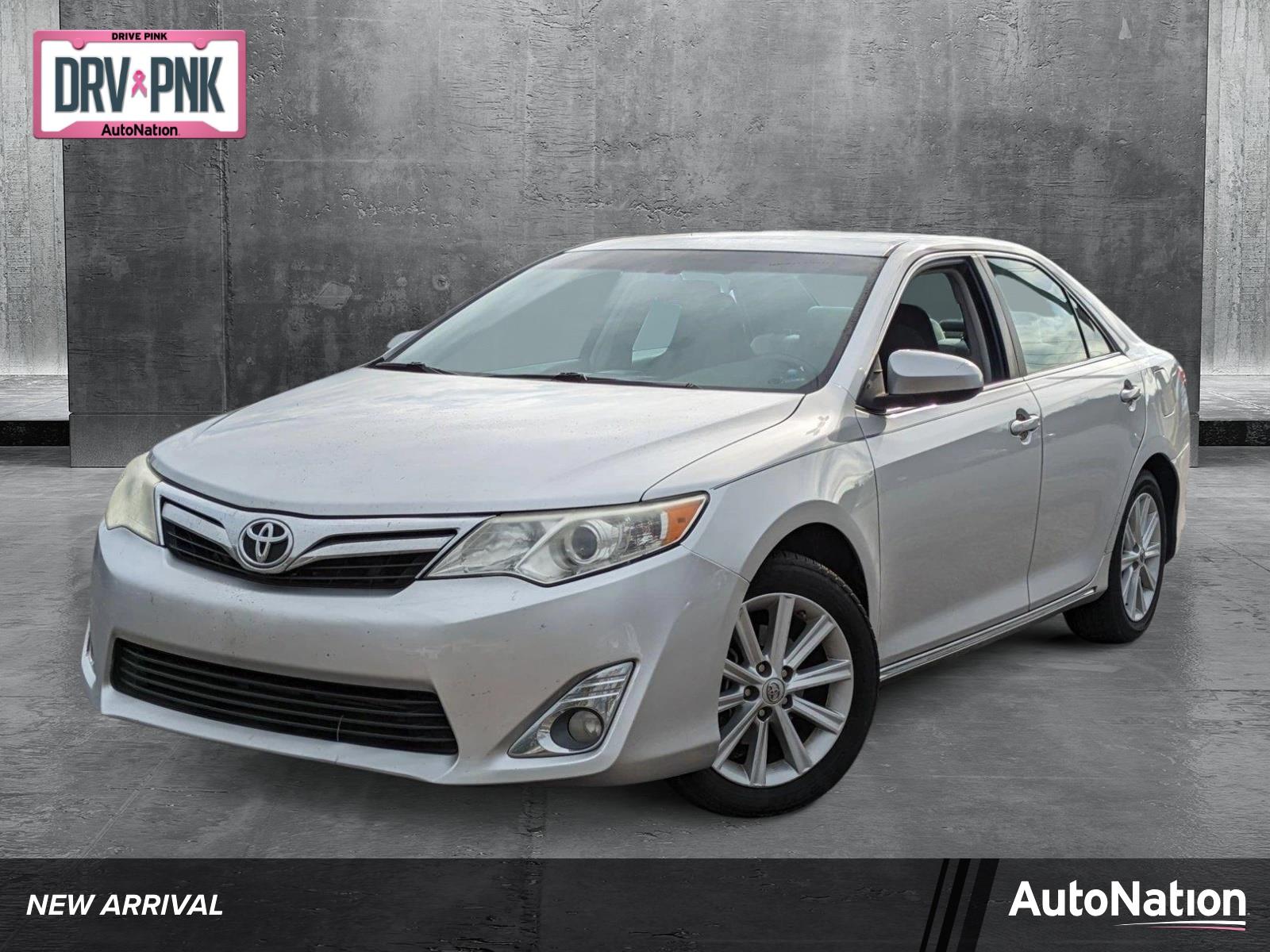 2013 Toyota Camry Hybrid Vehicle Photo in Sanford, FL 32771