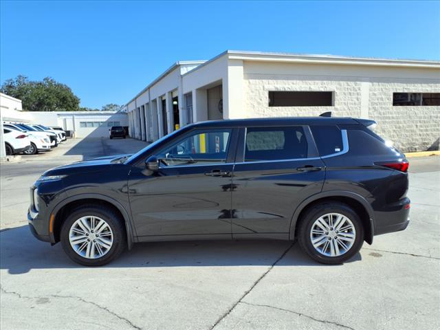 2022 Mitsubishi Outlander Vehicle Photo in TAMPA, FL 33612-3404