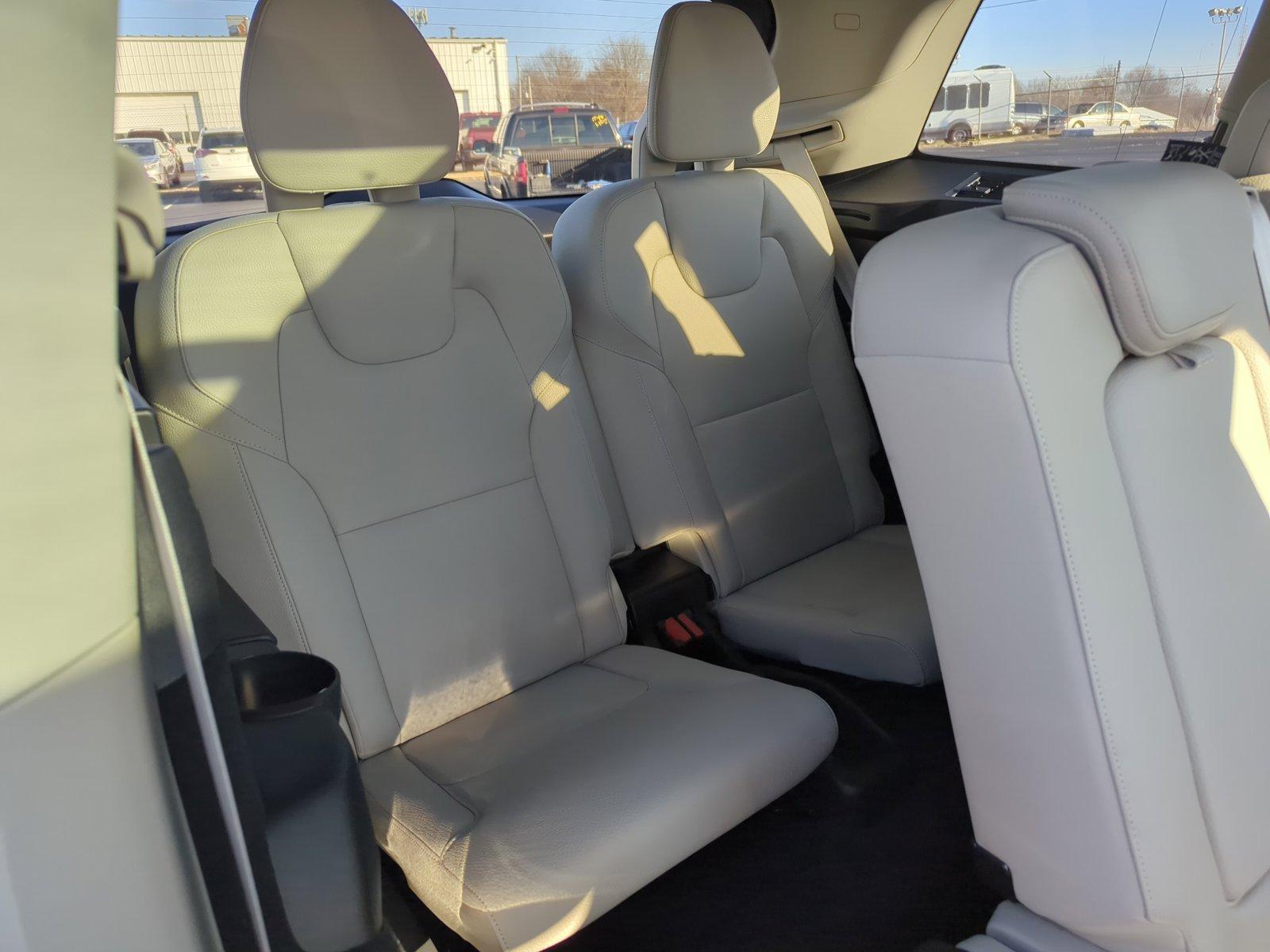 2022 Volvo XC90 Vehicle Photo in Memphis, TN 38128