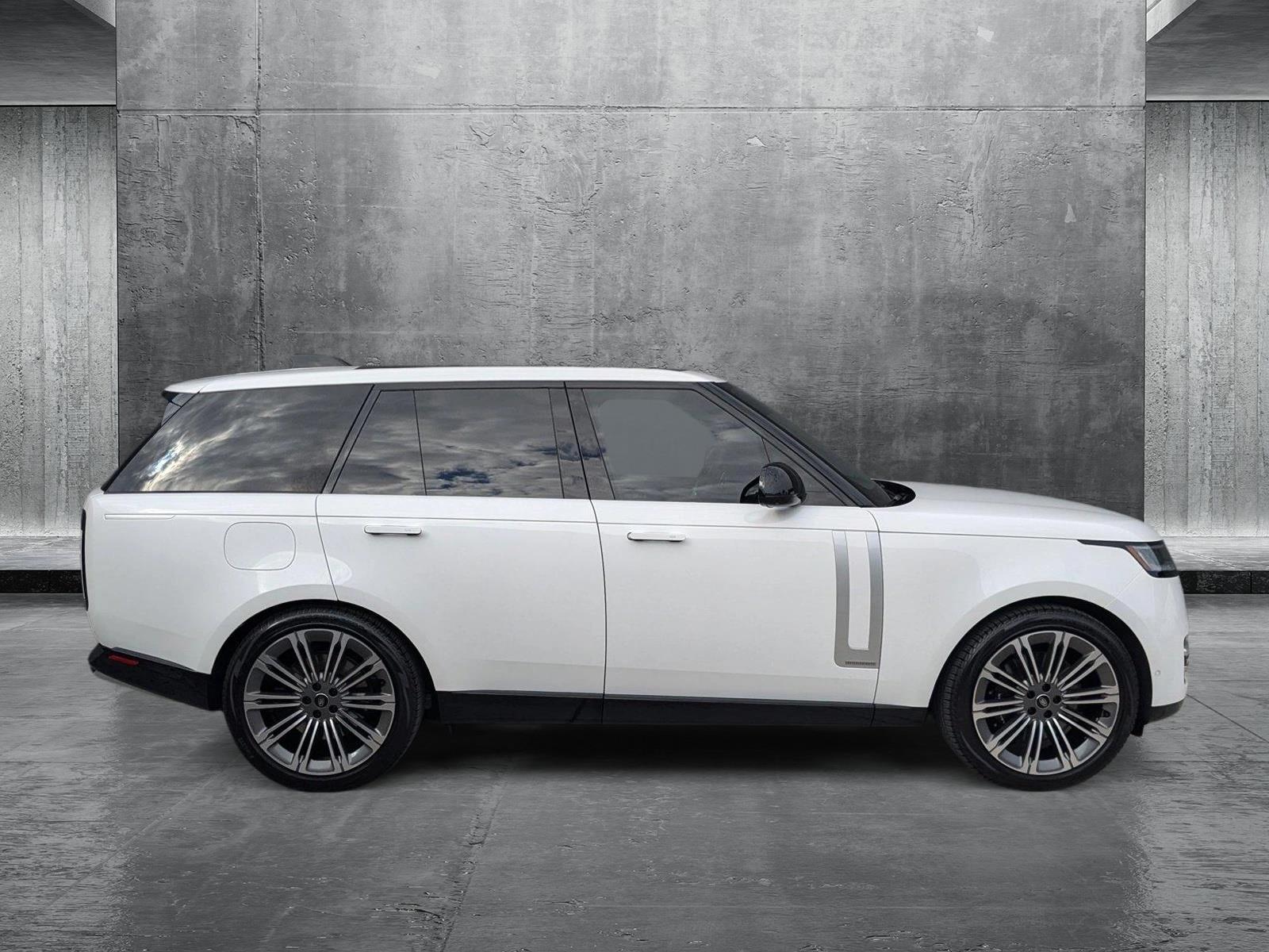 2023 Land Rover Range Rover Vehicle Photo in Pompano Beach, FL 33064