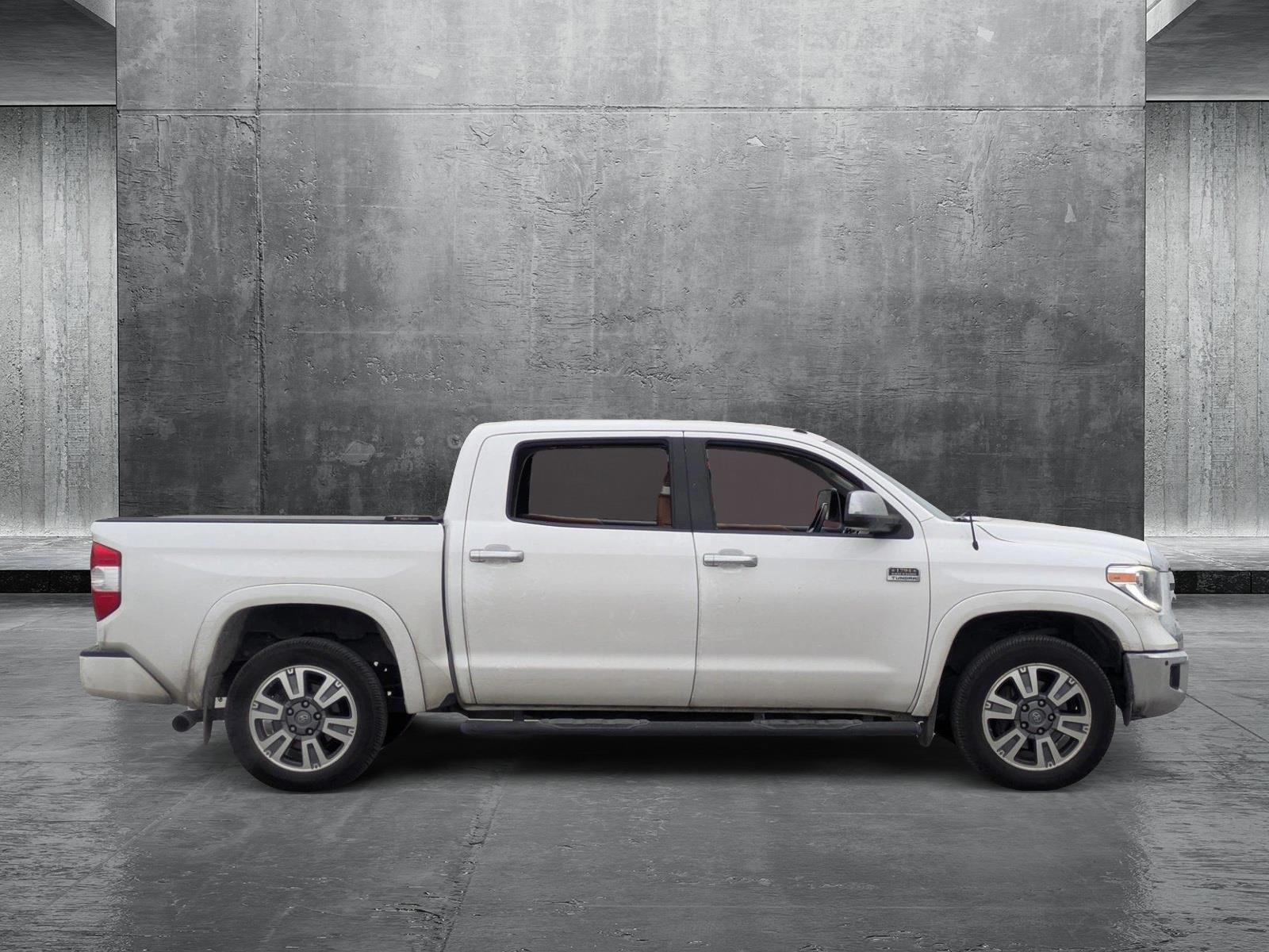 2019 Toyota Tundra 2WD Vehicle Photo in Corpus Christi, TX 78415