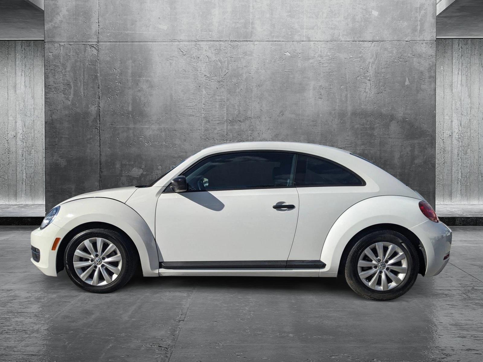 2018 Volkswagen Beetle Vehicle Photo in MIAMI, FL 33172-3015