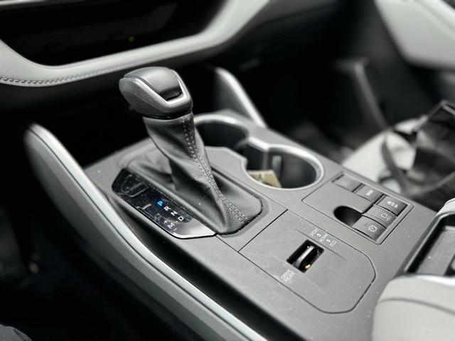 2023 Toyota Highlander Vehicle Photo in San Antonio, TX 78230