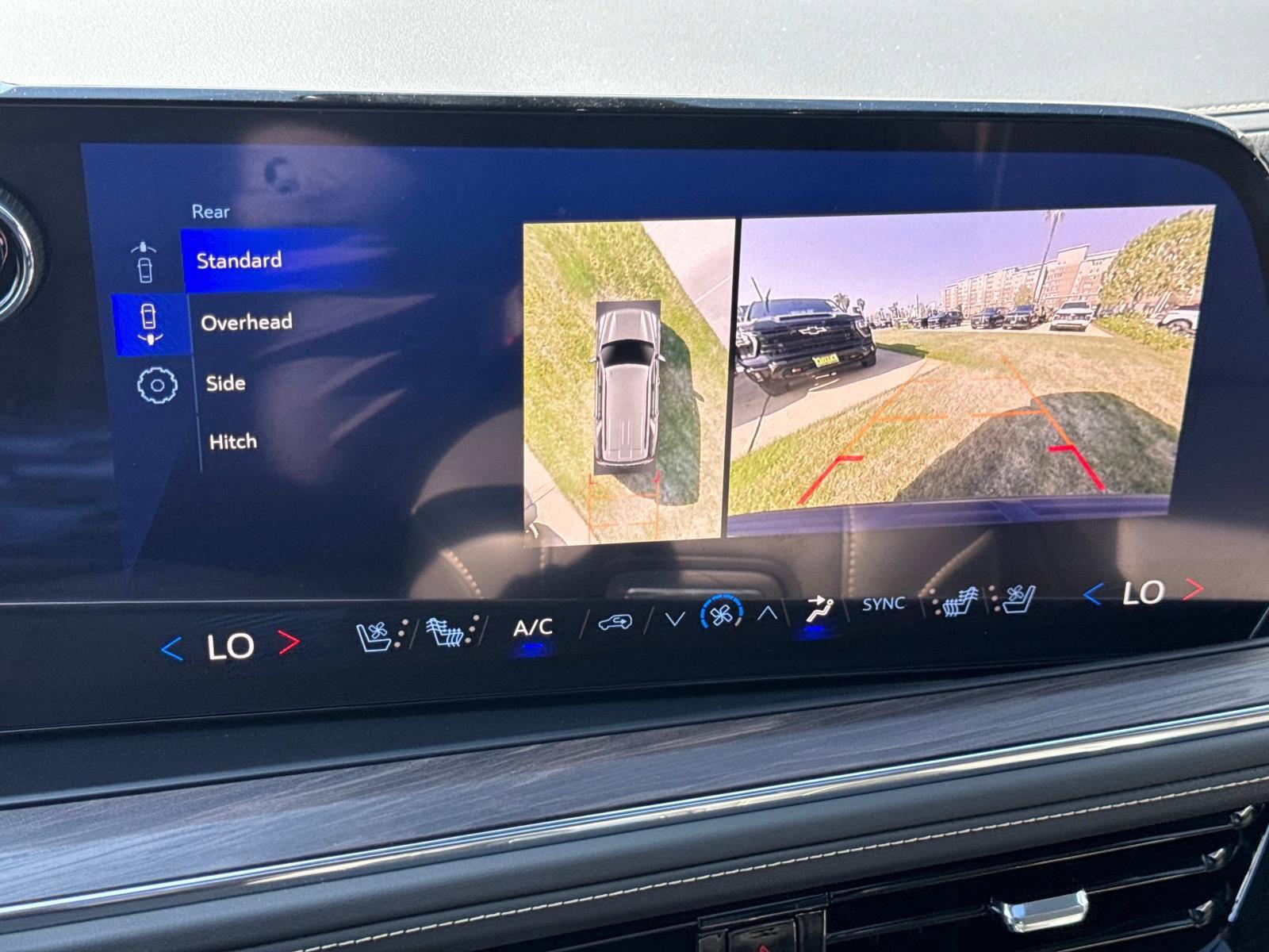 2025 Chevrolet Tahoe Vehicle Photo in LOS ANGELES, CA 90007-3794