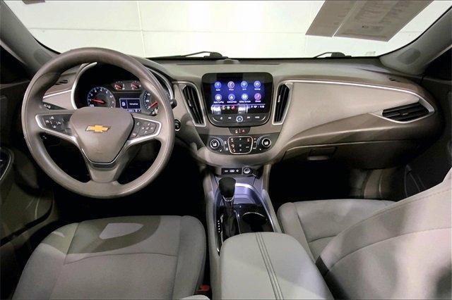2022 Chevrolet Malibu Vehicle Photo in INDEPENDENCE, MO 64055-1314