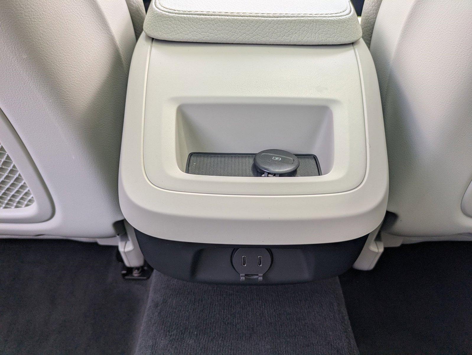 2021 Volvo V90 Cross Country Vehicle Photo in Coconut Creek, FL 33073