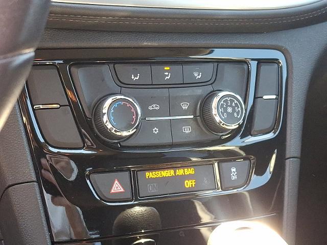 2021 Buick Encore Vehicle Photo in TREVOSE, PA 19053-4984