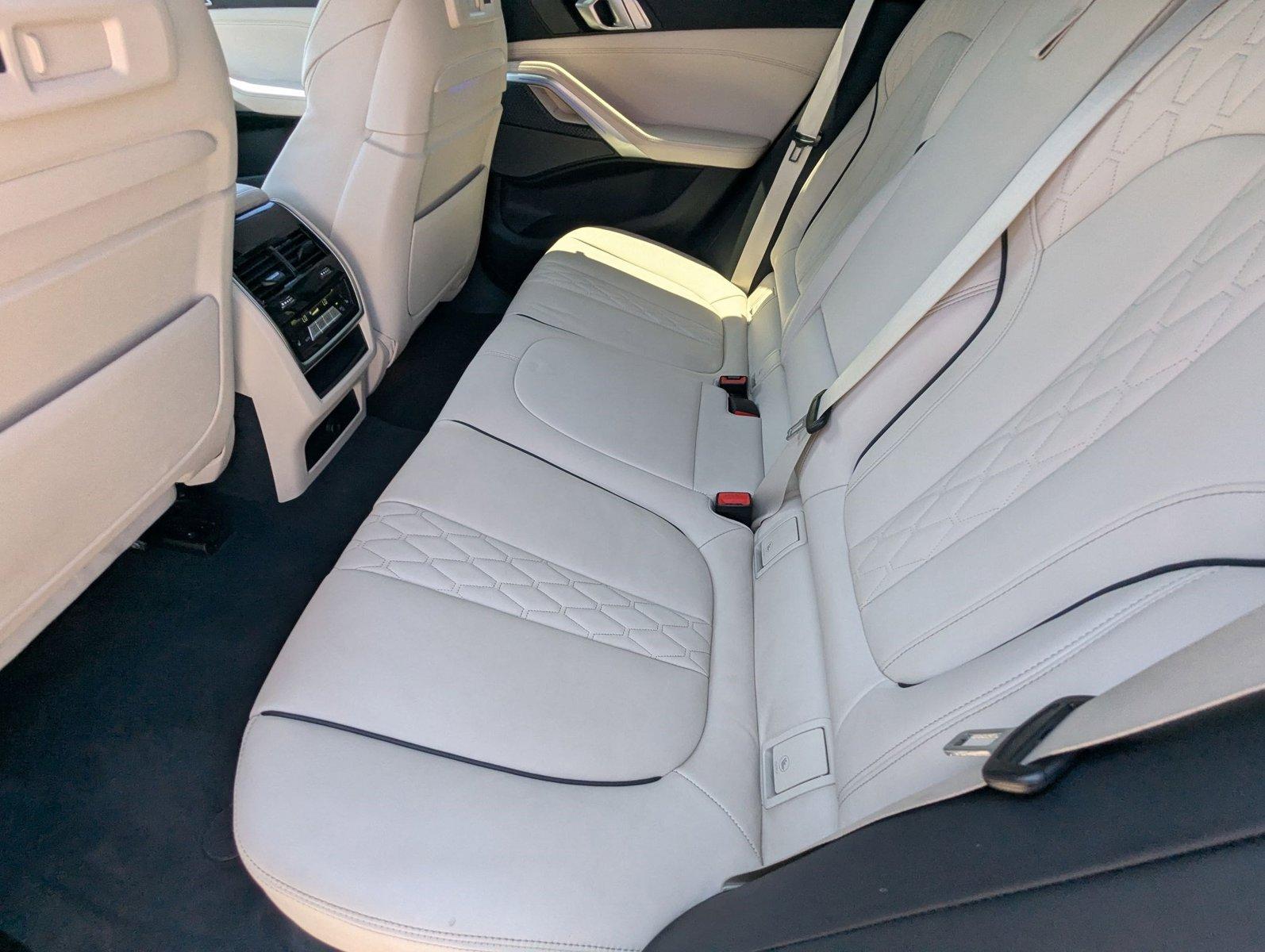 2022 BMW X6 M50i Vehicle Photo in Delray Beach, FL 33444