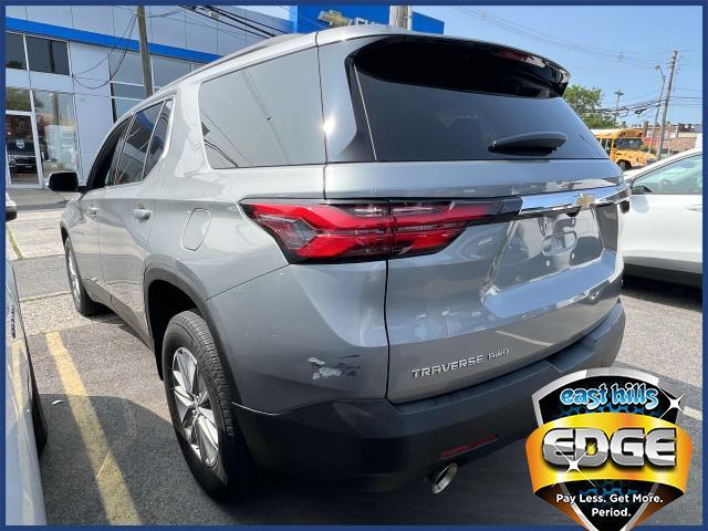 2023 Chevrolet Traverse Vehicle Photo in Roslyn, NY 11576