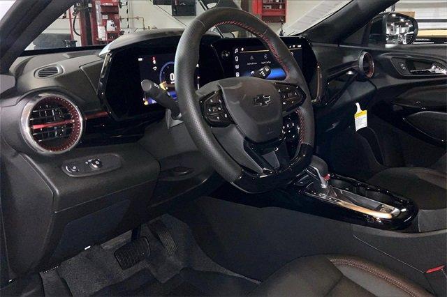 2025 Chevrolet Trax Vehicle Photo in KANSAS CITY, MO 64114-4502