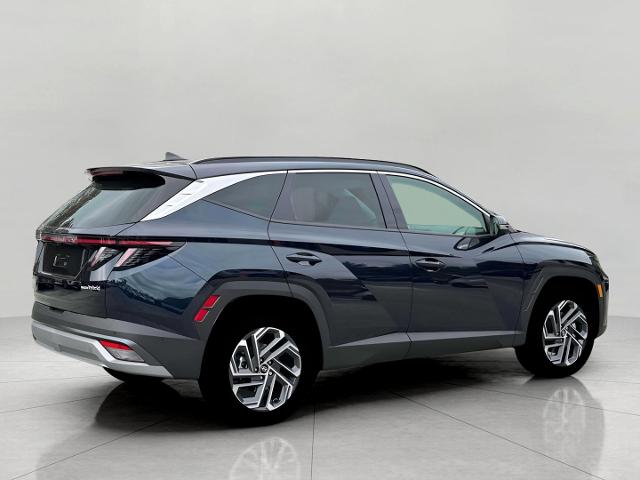 2025 Hyundai TUCSON Hybrid Vehicle Photo in Green Bay, WI 54304