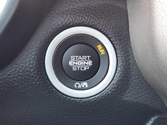 2021 Ram 1500 Vehicle Photo in DENTON, TX 76210-9321