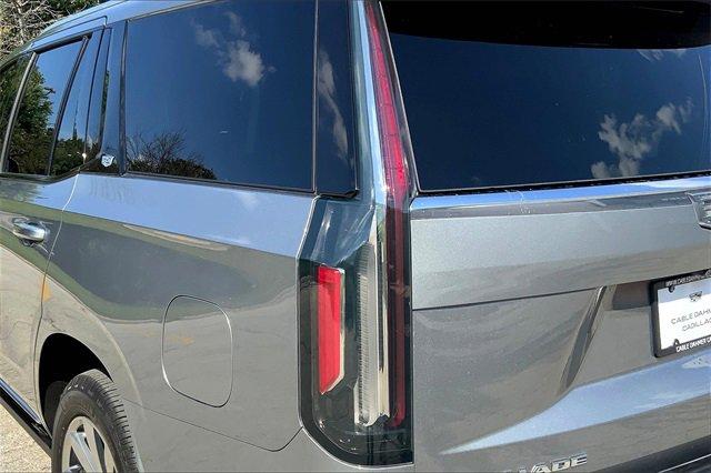 2023 Cadillac Escalade Vehicle Photo in KANSAS CITY, MO 64114-4545