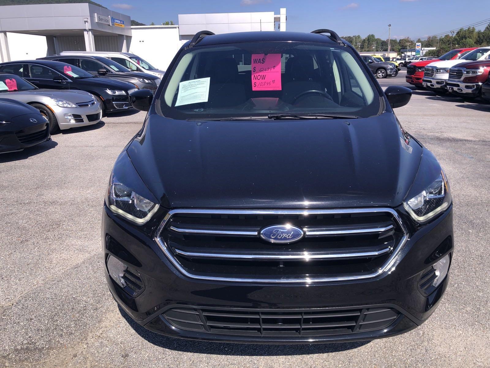 Used 2019 Ford Escape SE with VIN 1FMCU0GDXKUA07541 for sale in Sweetwater, TN