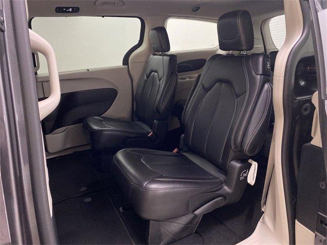 2023 Chrysler Pacifica Vehicle Photo in PORTLAND, OR 97225-3518