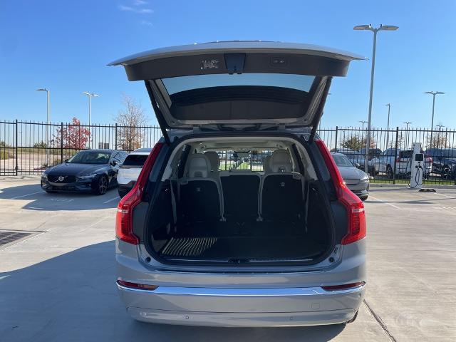 2025 Volvo XC90 Vehicle Photo in Grapevine, TX 76051