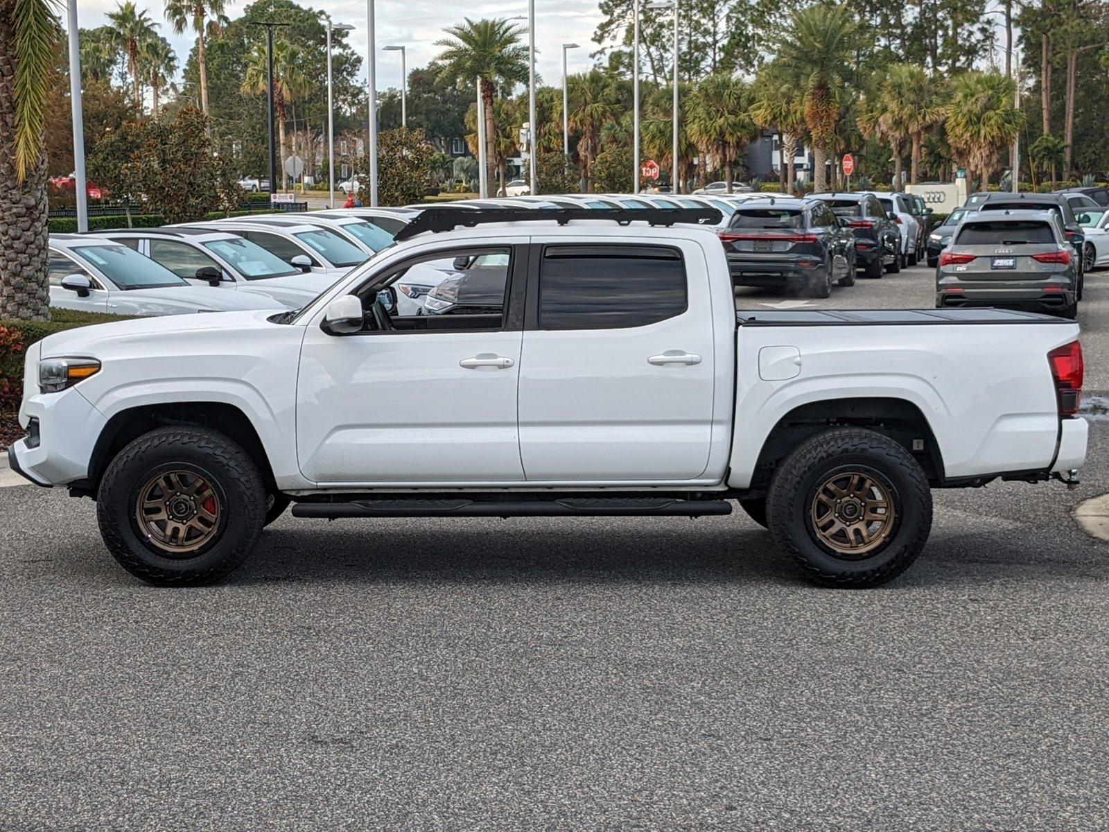 2019 Toyota Tacoma 2WD Vehicle Photo in Ft. Myers, FL 33907