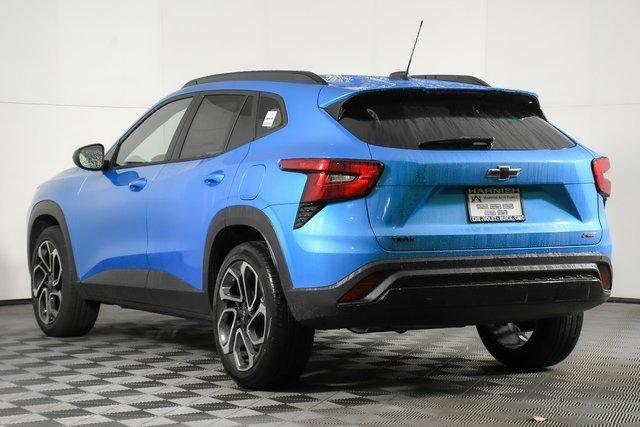 2025 Chevrolet Trax Vehicle Photo in PUYALLUP, WA 98371-4149