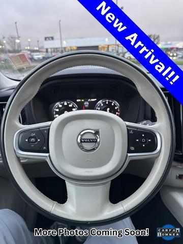 2021 Volvo XC60 Vehicle Photo in Puyallup, WA 98371