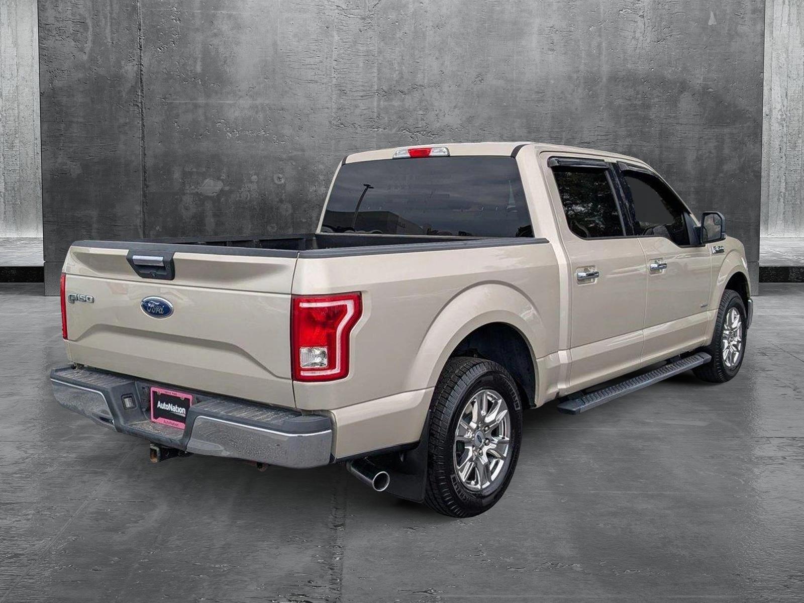 2017 Ford F-150 Vehicle Photo in Panama City, FL 32401