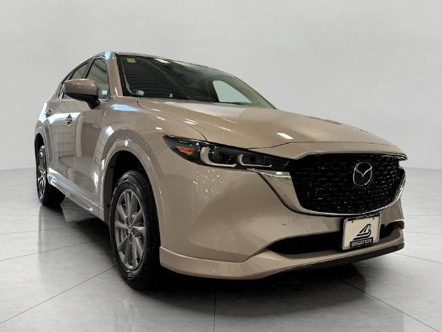 2025 Mazda CX-5 Vehicle Photo in Green Bay, WI 54304