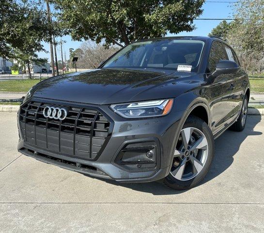 2025 Audi Q5 Vehicle Photo in HOUSTON, TX 77090