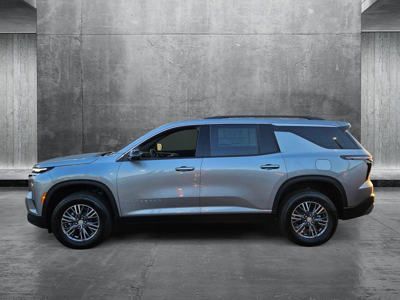 2025 Chevrolet Traverse Vehicle Photo in GREENACRES, FL 33463-3207