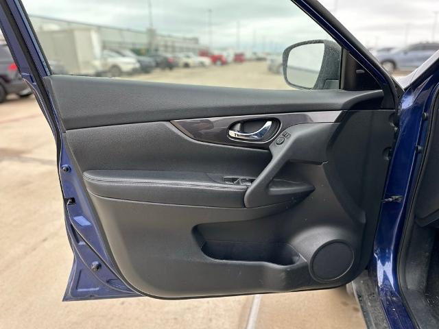 2018 Nissan Rogue Vehicle Photo in San Antonio, TX 78230