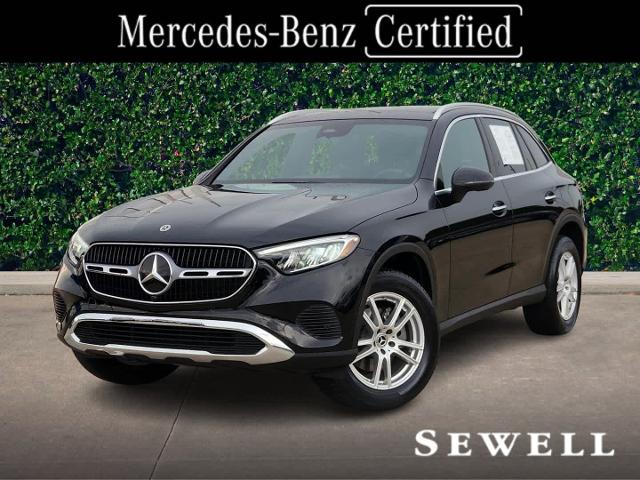 2025 Mercedes-Benz GLC Vehicle Photo in HOUSTON, TX 77079
