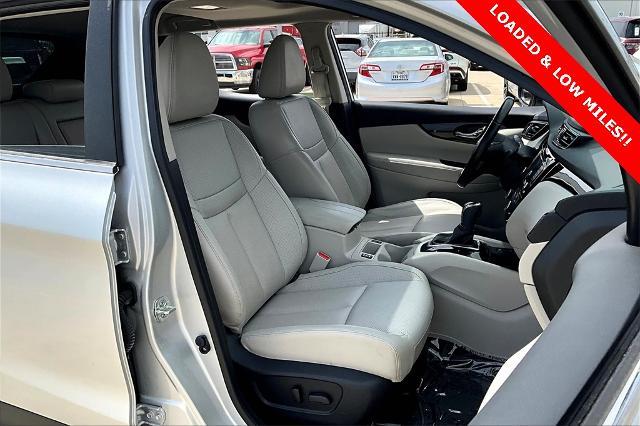 2021 Nissan Rogue Sport Vehicle Photo in Grapevine, TX 76051