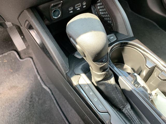 2022 Chevrolet Trailblazer Vehicle Photo in MOON TOWNSHIP, PA 15108-2571