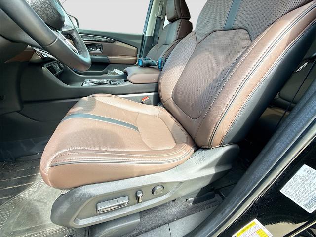 2024 Honda Pilot Vehicle Photo in EVERETT, WA 98203-5662