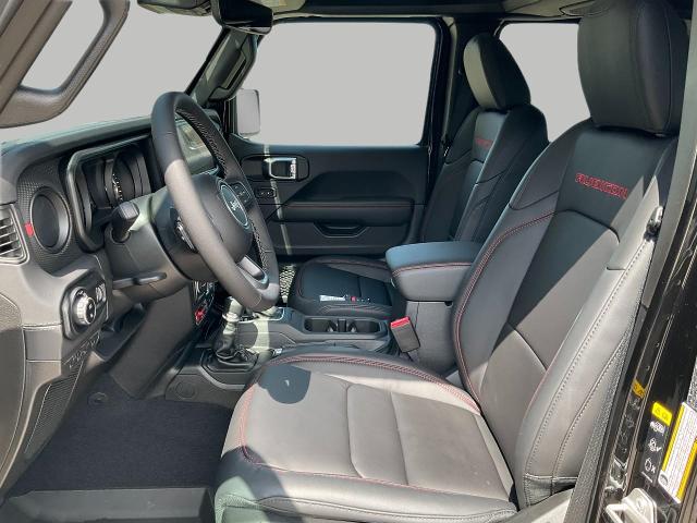 2025 Jeep Gladiator Vehicle Photo in Kaukauna, WI 54130