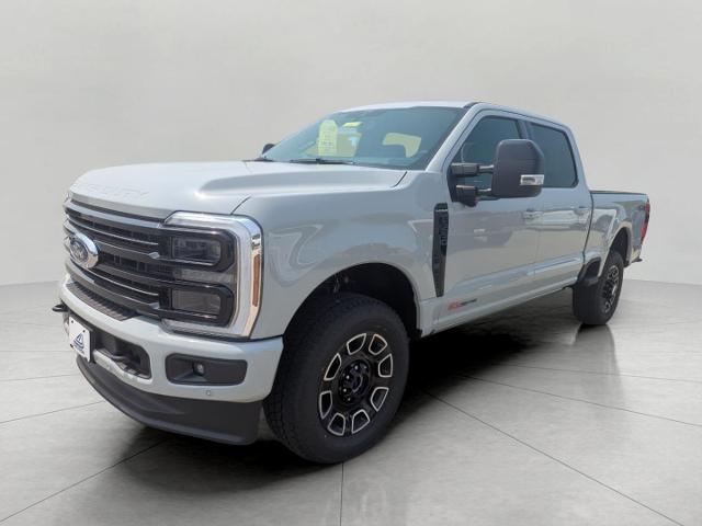 2025 Ford Super Duty F-250 SRW Vehicle Photo in Oshkosh, WI 54901