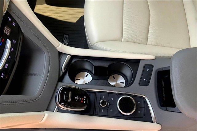 2022 Cadillac XT5 Vehicle Photo in KANSAS CITY, MO 64114-4545