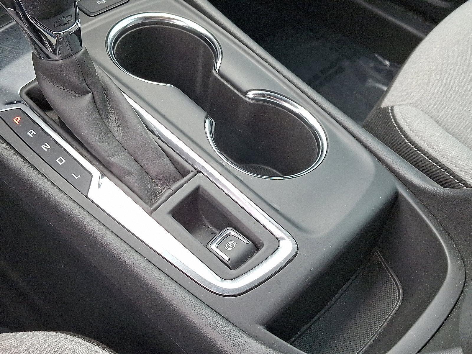 2022 Chevrolet Equinox Vehicle Photo in Trevose, PA 19053
