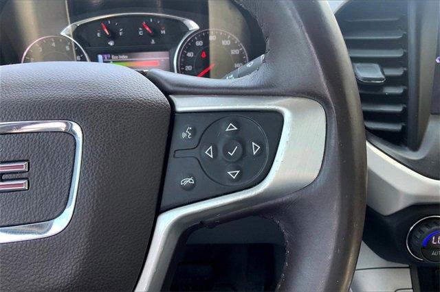 2017 GMC Acadia Vehicle Photo in TOPEKA, KS 66609-0000