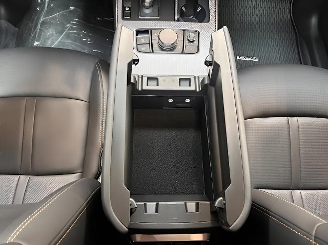 2025 Mazda CX-90 Vehicle Photo in Green Bay, WI 54304