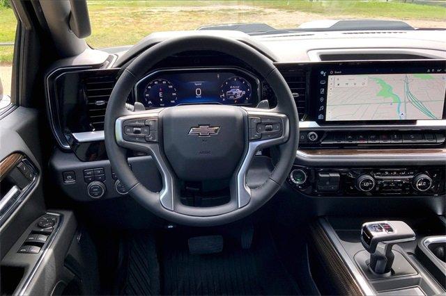 2025 Chevrolet Silverado 1500 Vehicle Photo in KANSAS CITY, MO 64114-4502