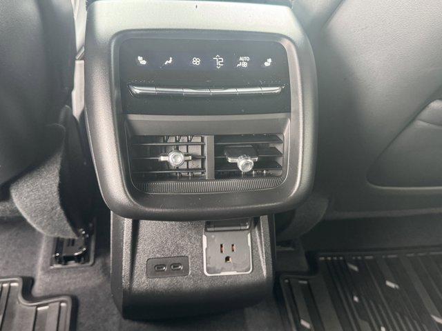 2024 Cadillac LYRIQ Vehicle Photo in LEOMINSTER, MA 01453-2952
