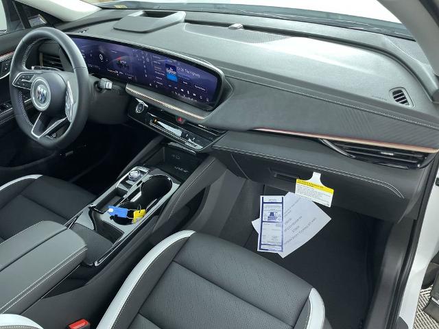 2025 Buick Envision Vehicle Photo in GILBERT, AZ 85297-0402