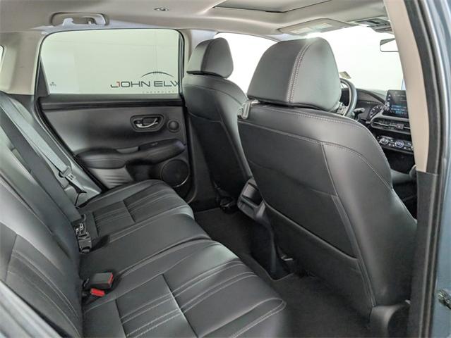 2024 Honda HR-V Vehicle Photo in ENGLEWOOD, CO 80113-6708