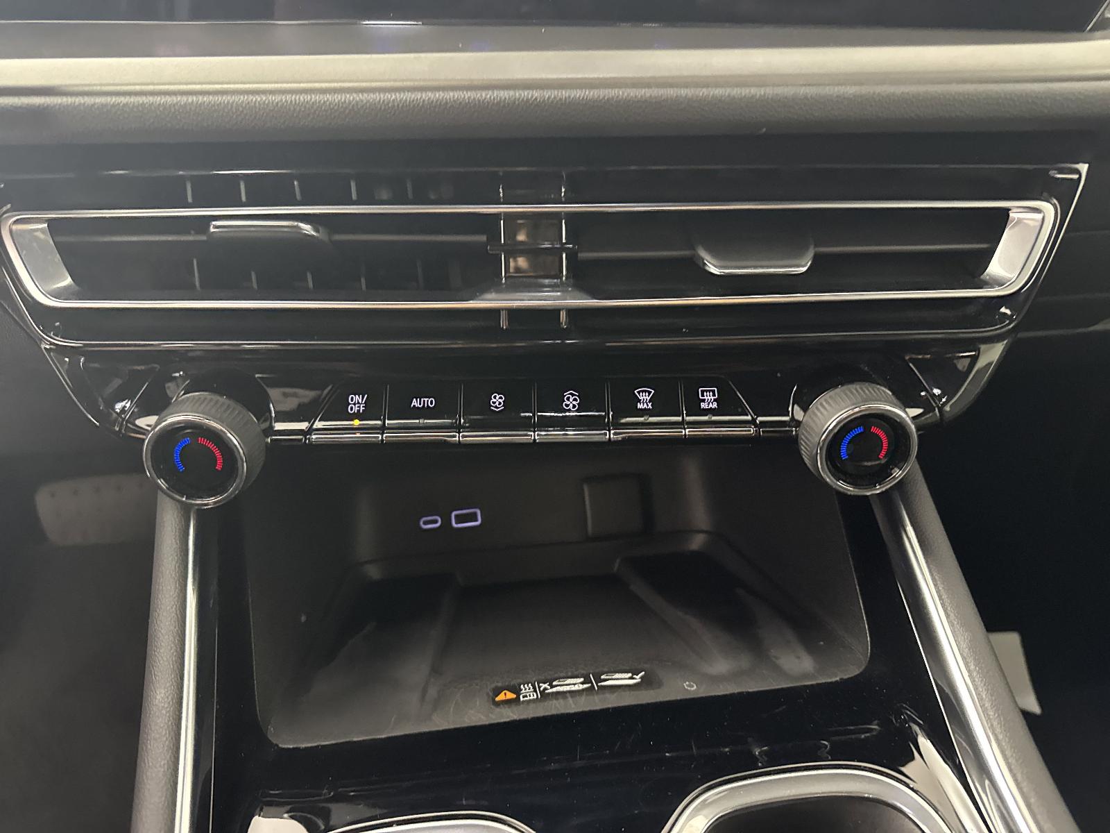 2025 Chevrolet Traverse Vehicle Photo in GEORGETOWN, TX 78626-7508